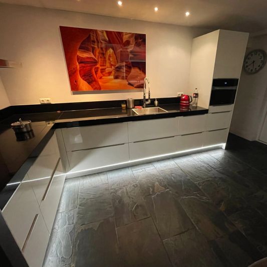 5 meter complete set RGBW led strip met Zigbee controller