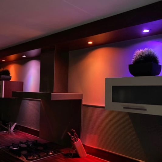 Wifi slimme led spot 4 watt - GU10 fitting - RGBWW Multicolor en Wit - Voordeelset van 10 stuks