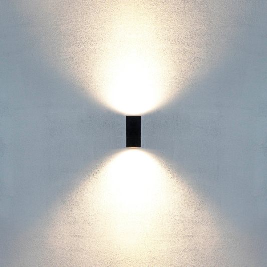 Zwarte up down wandlamp voor buiten met Zigbee GU10 spot - Recht