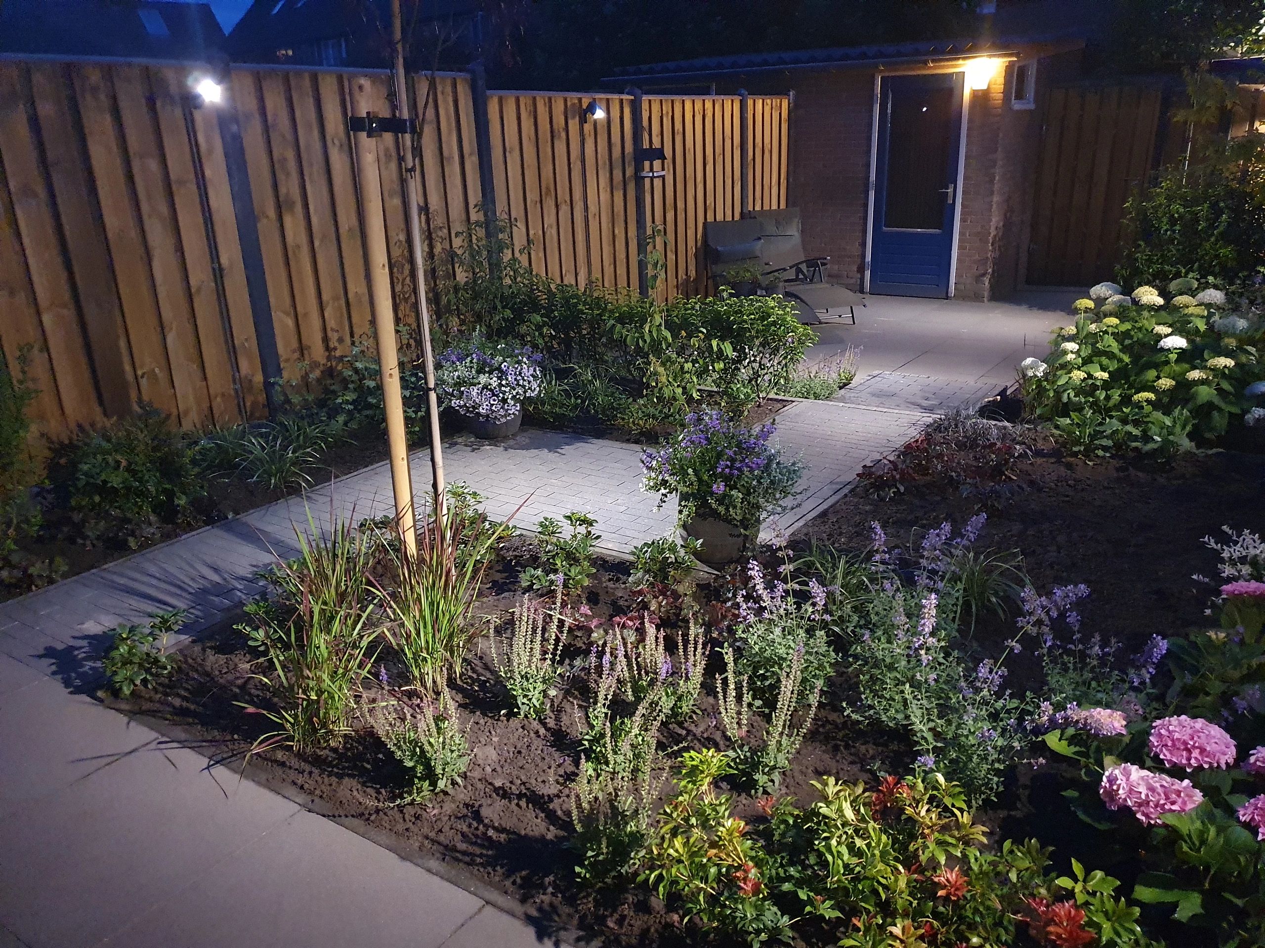 Antraciete wandlamp voor buiten met Zigbee GU10 spot - Rechte kantelbare downlight