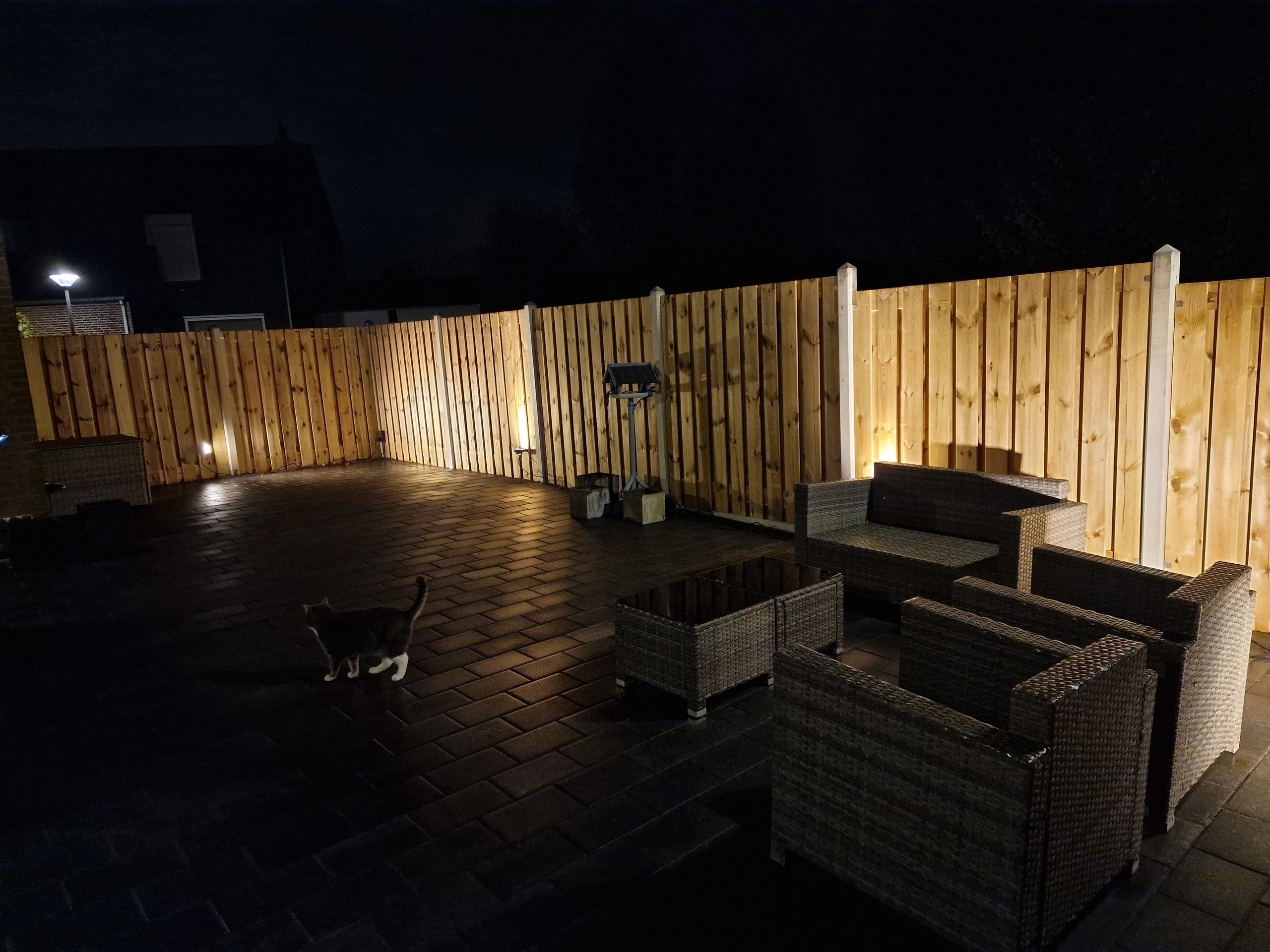 Zigbee Tuinspot met RGBWW kleuren 12 watt