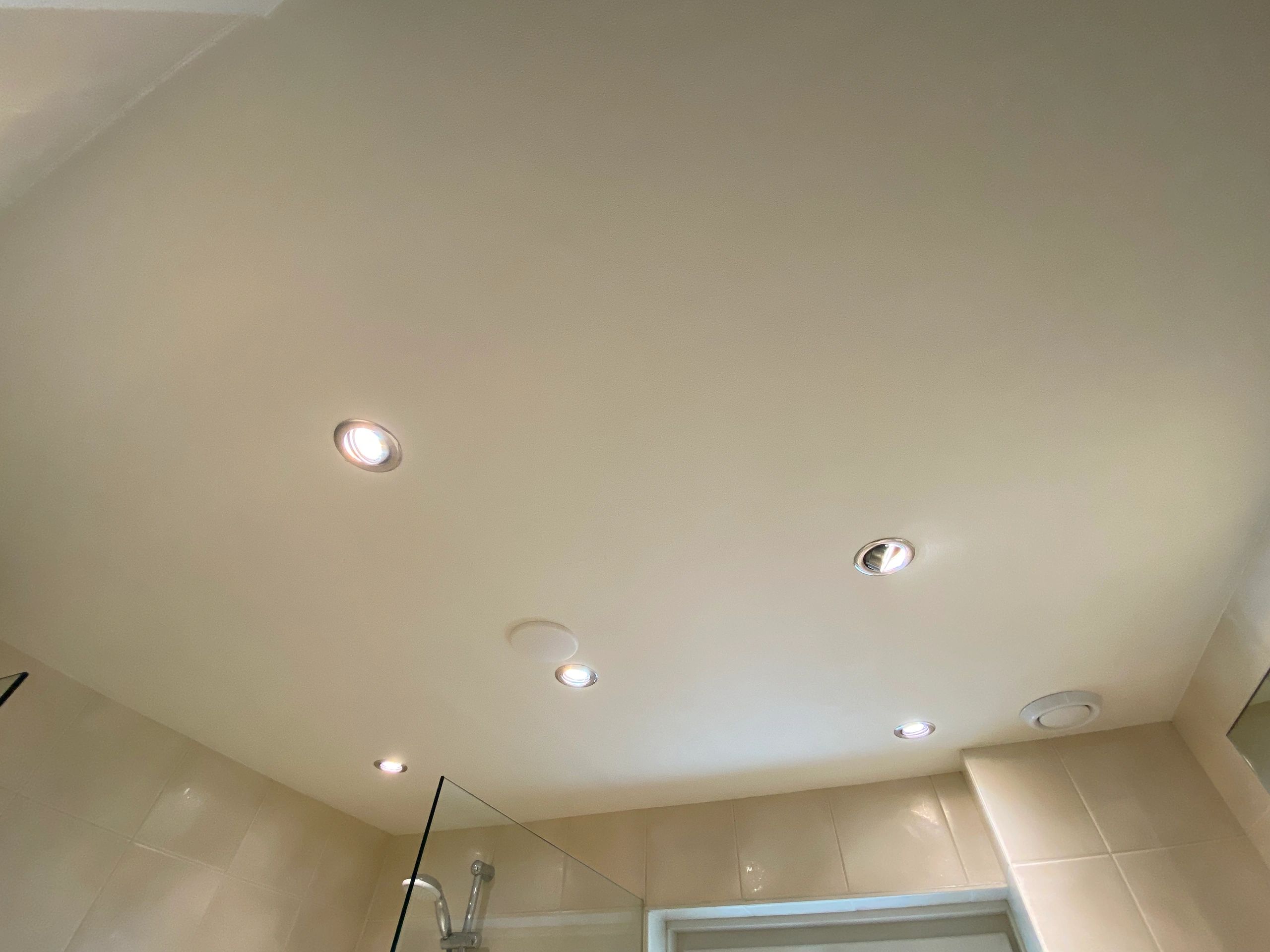 Zigbee spot RGBWW MR16 fitting - 4 Watt